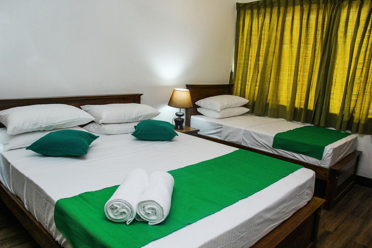 4, Residence @ 7, Thimbirigasyaya