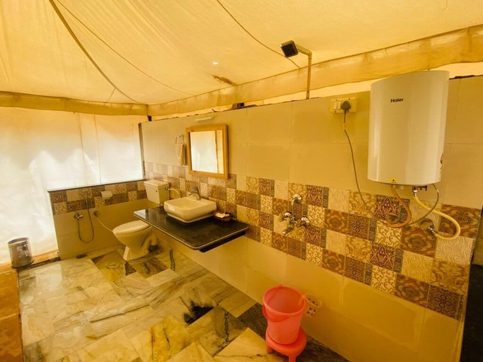 Bathroom, Barna Desert Camp, Jaisalmer