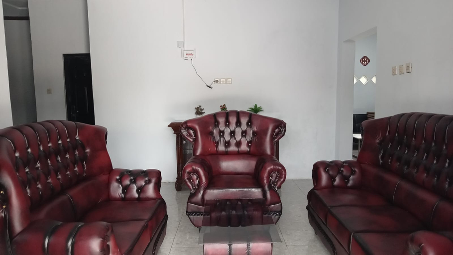 Others 2, Tiara Homestay, Kuningan