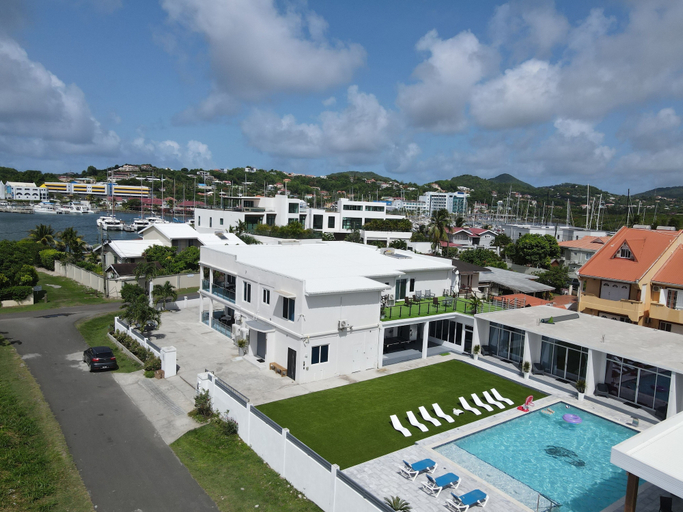 Exterior & Views 2, Pàris Villas Modern Suite
