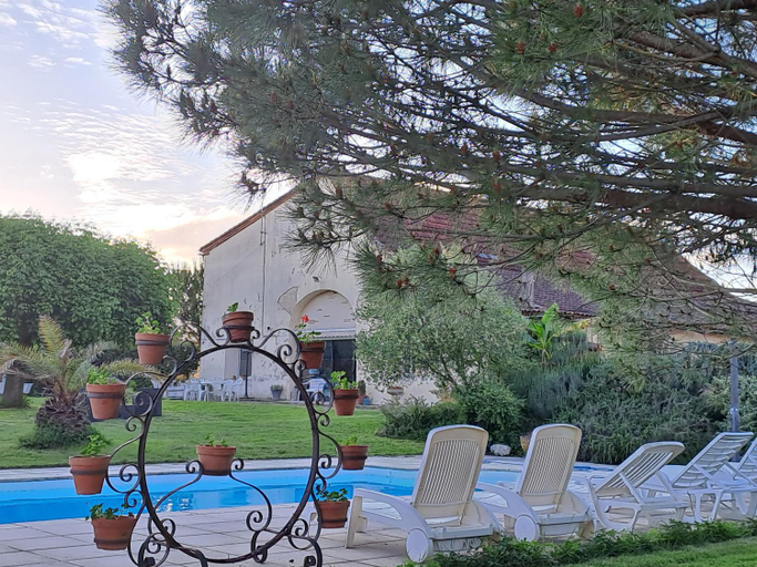 Others 5, La Garenne, Lot-et-Garonne