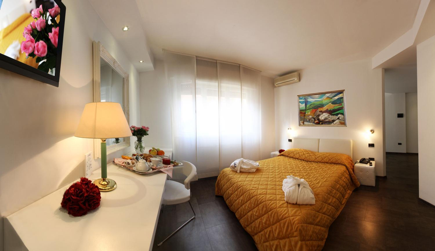 Bedroom 15