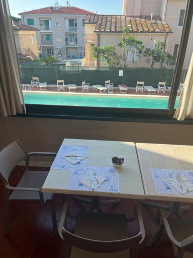 Food & Drinks, Residence Marina di Cecina, Livorno
