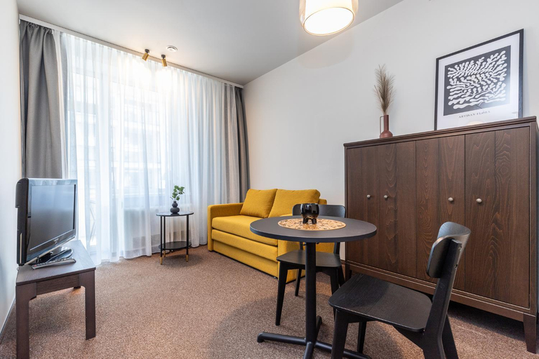Others 2, Alkos namu apartamentai, Palangos