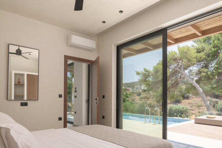 Bedroom 4, Irida Hotel Apartments, Crete
