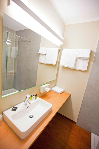 Bathroom 3, Sebcity Hotel, Ostalbkreis