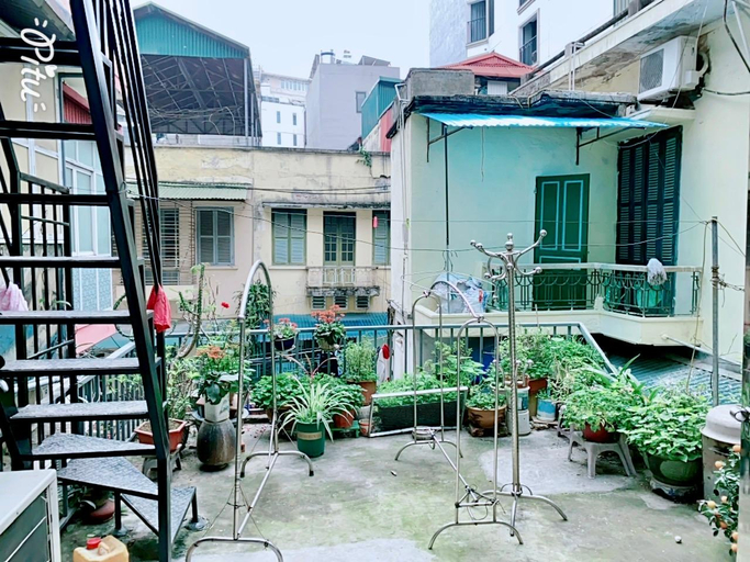 Others 4, Homestay with Large bed, balcony private bathroom, Hoàn Kiếm