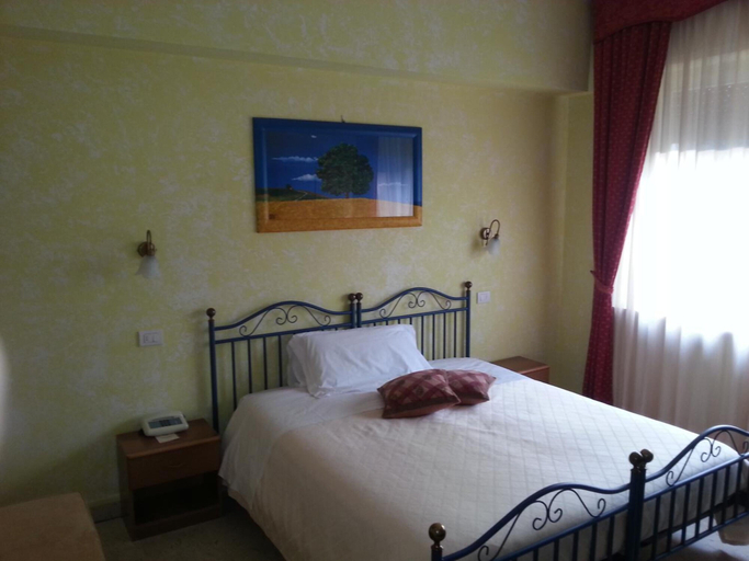 Bedroom 4, Park Hotel, Torino