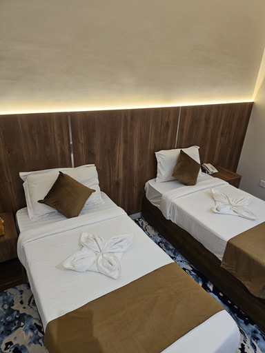 Bedroom 4, Abeer Al Azizia Hotel, Makkah