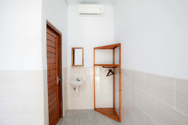 Bathroom 3, DMY Guest House Nusa Penida, Klungkung