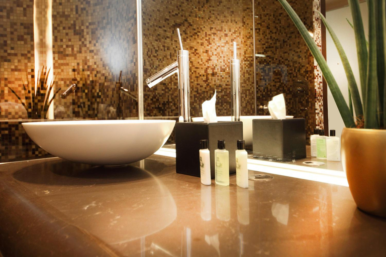 Bathroom 3, Hotel Neues Tor, Heilbronn