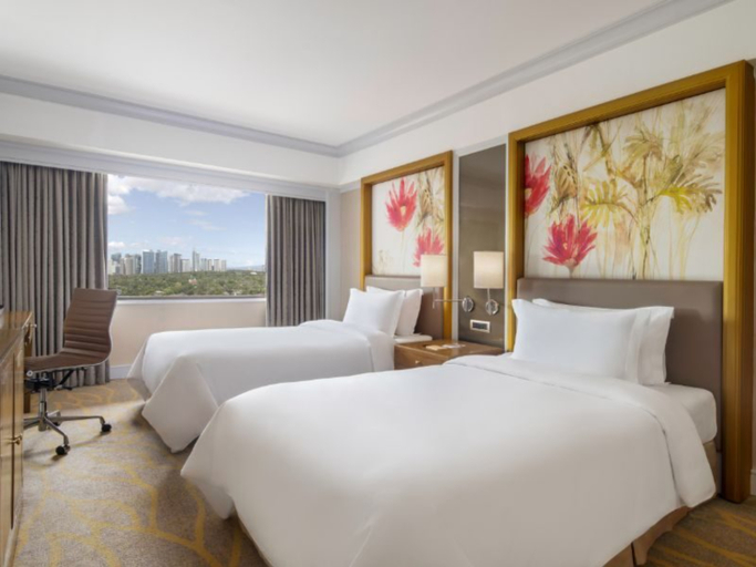 Bedroom 3, Dusit Thani Manila, Makati City