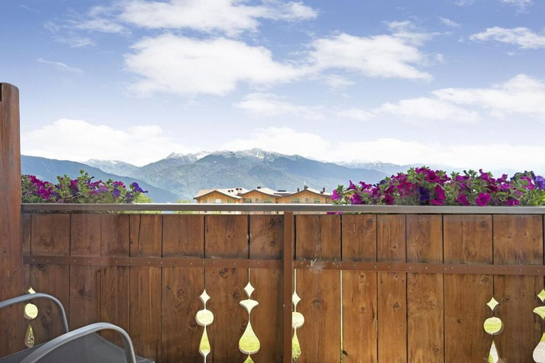 Others 5, Residence Condor, Bolzano
