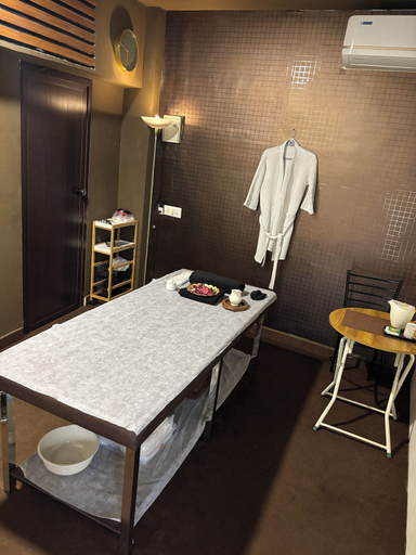 Sport & Beauty, Igloo Stay Edachira, Ernakulam