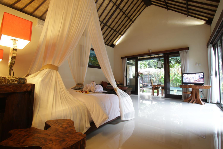 Bedroom 23