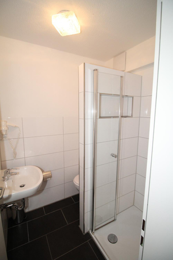 Bathroom, Gasthaus Bonneberger Hof, Herford
