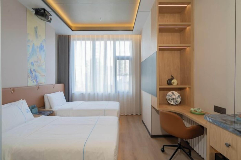Bedroom 2, Dequan ShanShui Hotel, Beijing