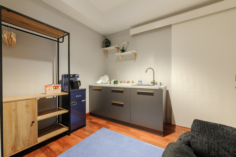 Dining Room 9