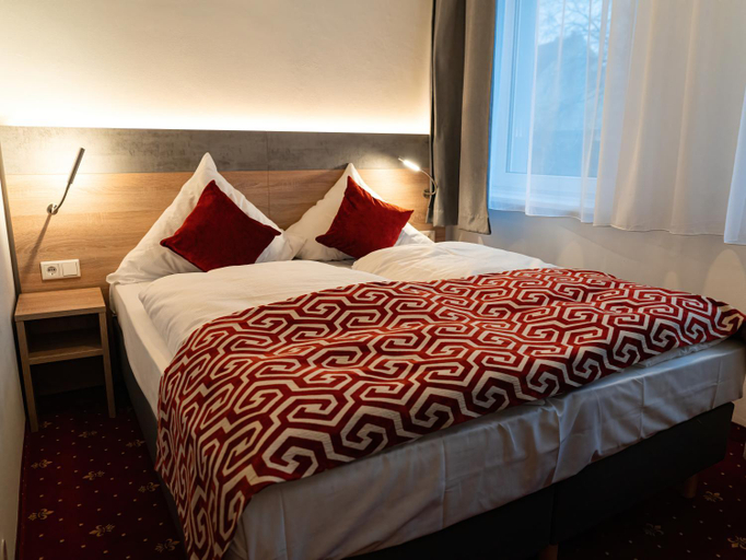 Others 3, Hotel Stadion Stadt, Hamburg