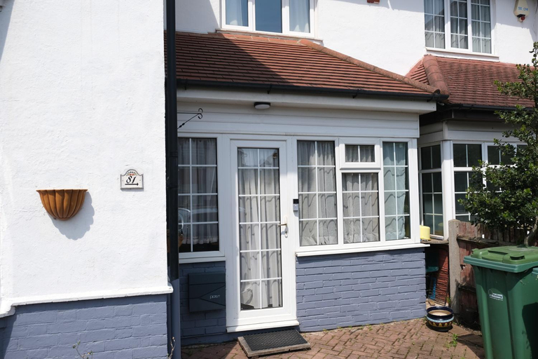 Exterior & Views 1, Lynton Road, London