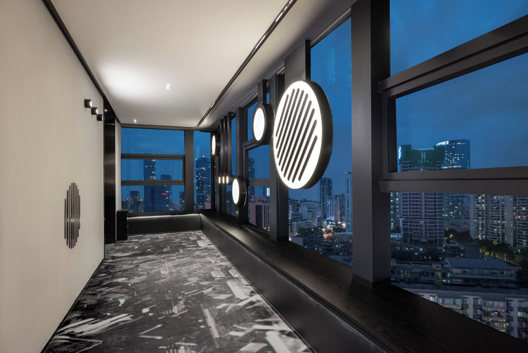 Others 5, Beso Black Vinyl Fragment Hotel, Chengdu