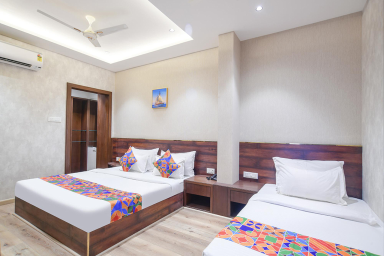 Bedroom 3, FabHotel Awadhvue, Indore