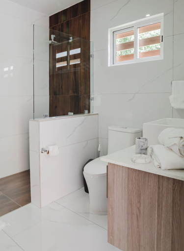 Bathroom 4, Villas Ríos del Caribe, Talamanca