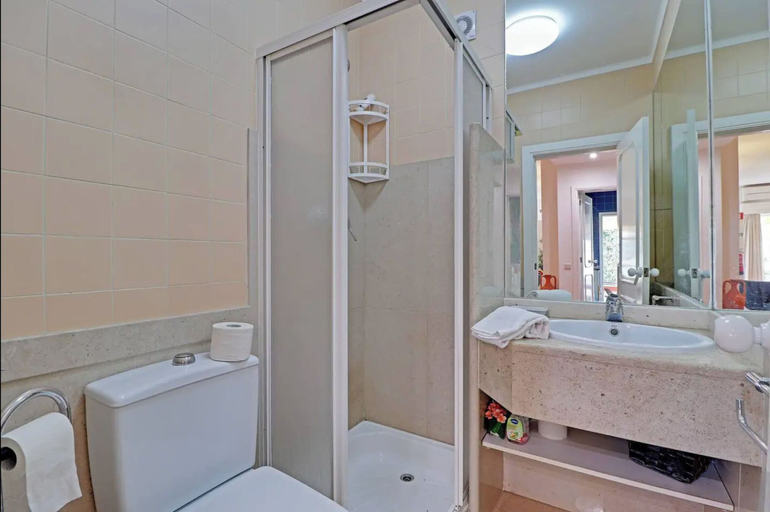 Bathroom 3, Marina Family Duplex with Pool, Loulé