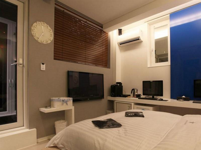 Bedroom 2, Nine Star Hotel Sinchon, Seodaemun