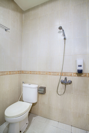 Bathroom 5, Belvena Hotel Mangga Besar, Jakarta Barat