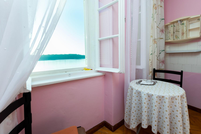 Others 5, Rooms Marica B, Lopar/Supetarska Draga