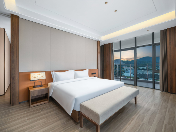 Holiday Inn Ganzhou Orchid Town - Tap to explore photos
