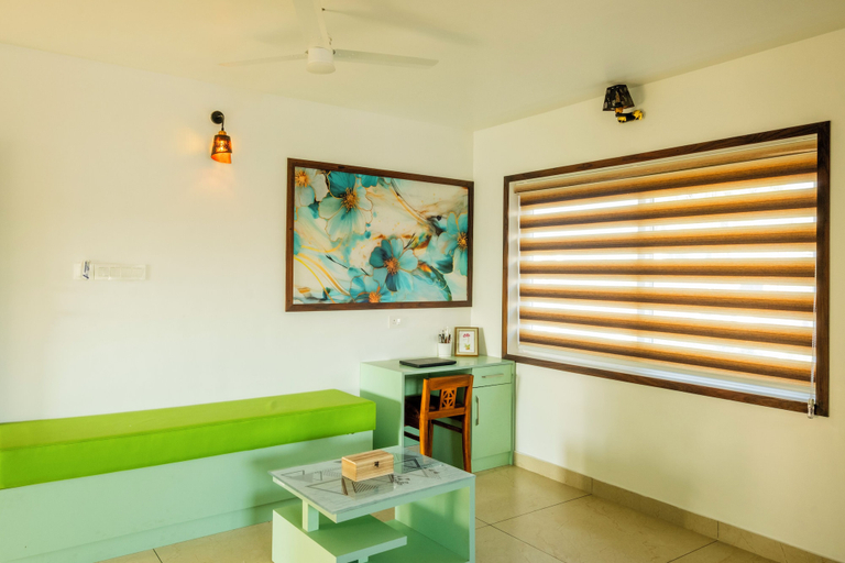 Others 4, Hotel Eden Palace, Thrissur