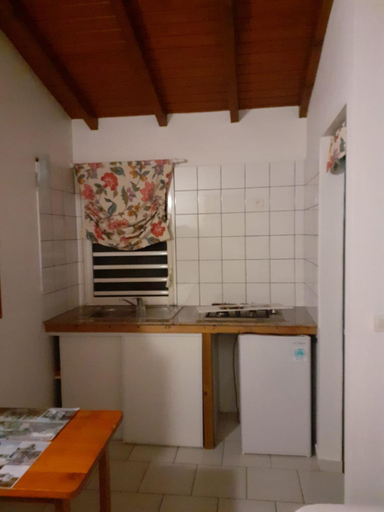 Kitchen, ARCHE DE L'ISLE, Petit-Canal
