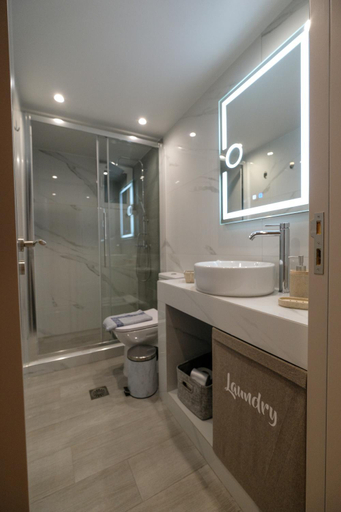 Shower 3, Rhodes Retreat: Modern Comfort in Serene Luxury, South Aegean