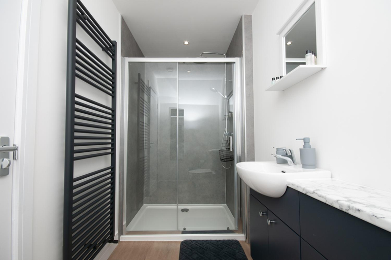 Others 5, Cara Lodge, Comfortable Self Check-in En-suite Guest Rooms, Northumberland