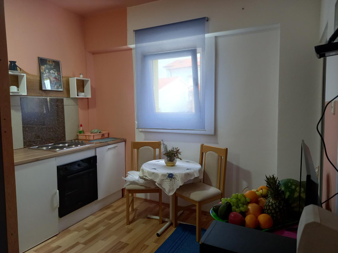 Others 4, D,apartman' ulica pusca 51, 51513 Omisalj, Omišalj