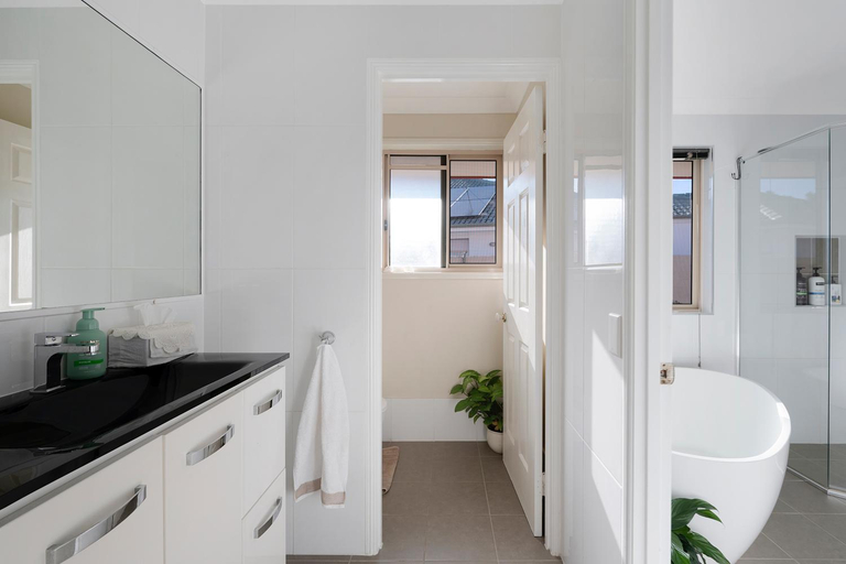 Bedroom 3, Waterfront BNB, Gold Coast