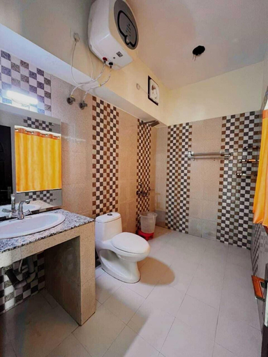 Bathroom 3, The kempty fall resort, Dehradun