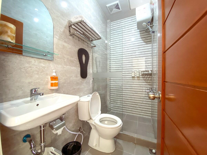 Bathroom, Private Pool 3 Kamar dekat Candi Prambanan | 9 Tamu | Siji Nayan Unit 2, Sleman