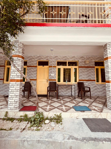Others 4, THE MASSIF STAY, Kullu