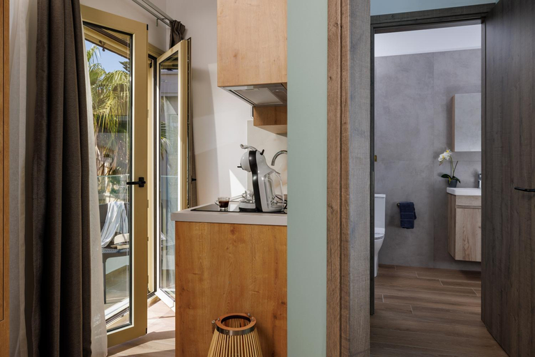Others 4, Cathedral Suites, Crete