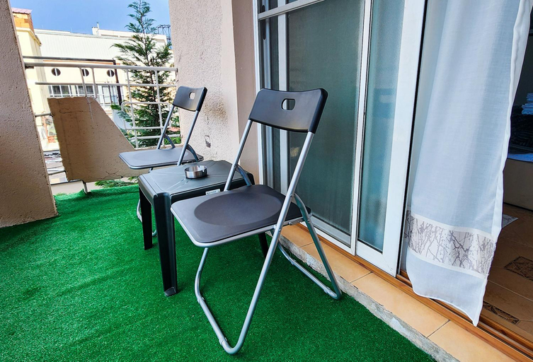 Others 5, Edit's Apartment, Shkodrës