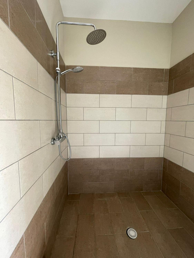 Bathroom 3, Villa Kapllani, Delvinës
