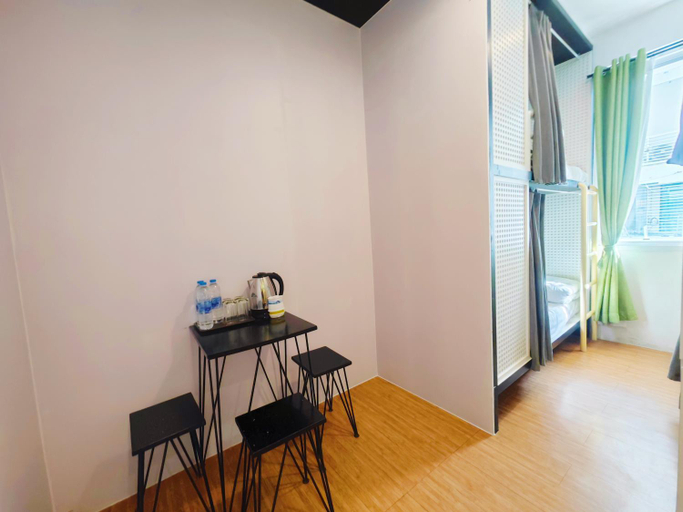 Dining Room 13