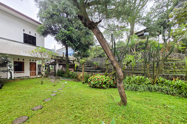 Others 5, RedDoorz @ Alam Hegar Cisarua Puncak, Bogor