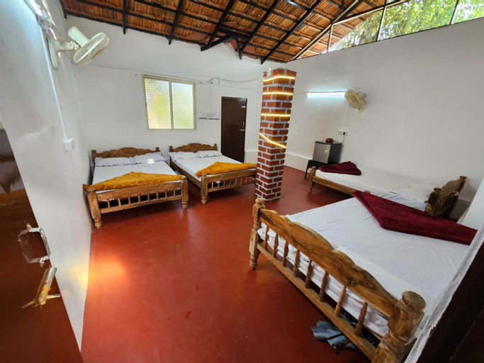 Bedroom 2, Sakleshpur home stay, Hassan