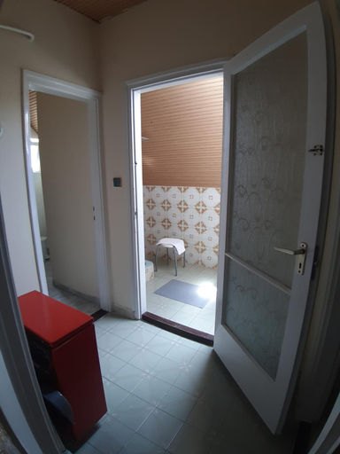 Others 5, MiniBali Apartmanok, Siófok