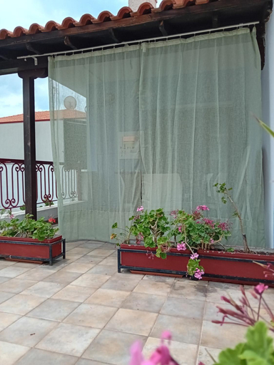 Others 5, La Mira House, Central Macedonia