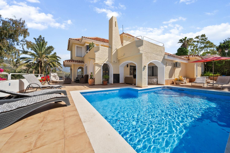 Others 5, Charming Andalusian style villa in Nueva Andalucia, Málaga